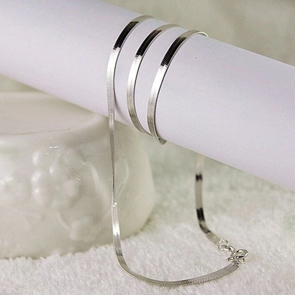 NEW 925 Sterling Silver Snake Chain Necklace - Picture 2 of 5